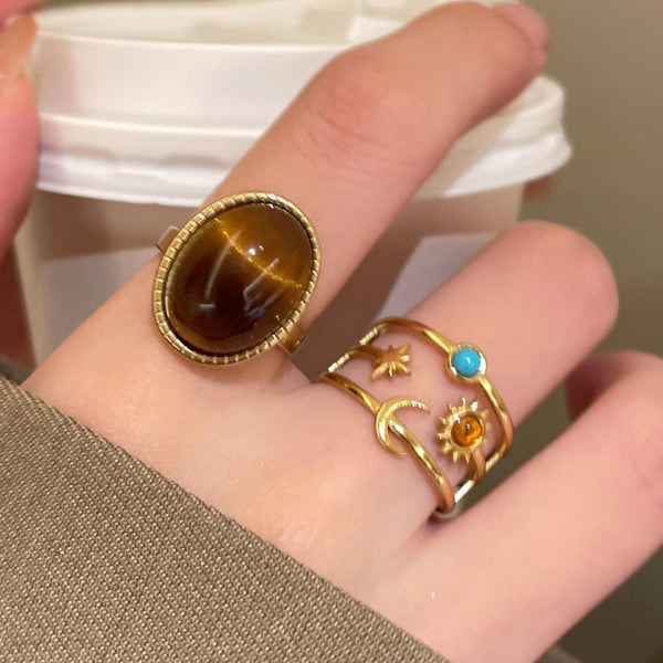 Vintage 18K Gold Tiger Eye Ring