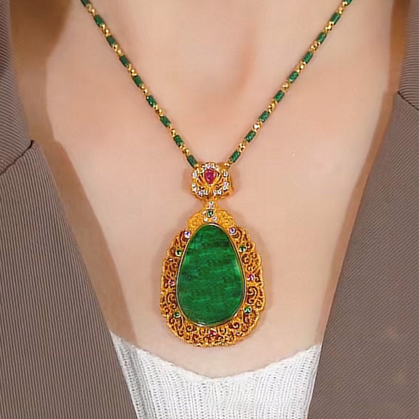 Lace drop Natural Emerald Jade Stone necklace