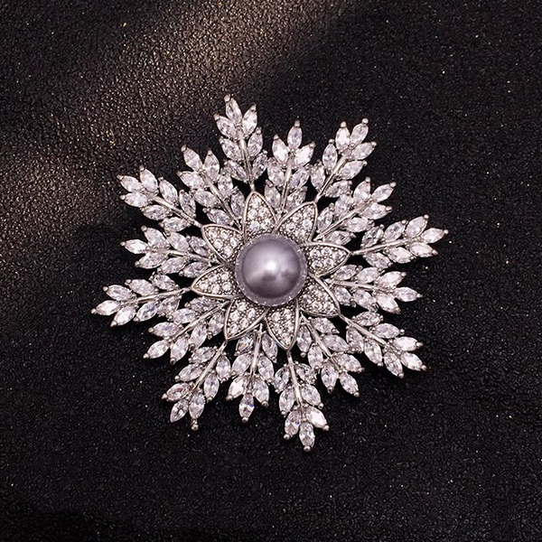 Versatile Pearl Sparkling Snowflake Brooch