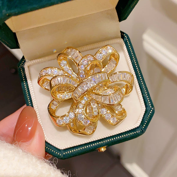 Sparkling Micro-Inlaid Zirconia Ribbon Brooch