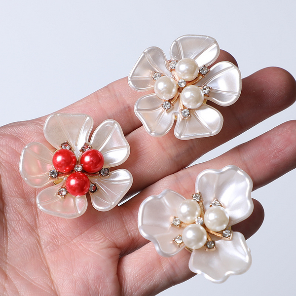 Pearl and diamond gardenia cufflinks