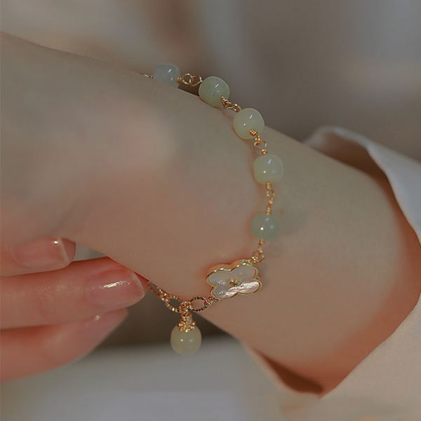 Charm • Good Luck - Emerald Jade stone bracelet